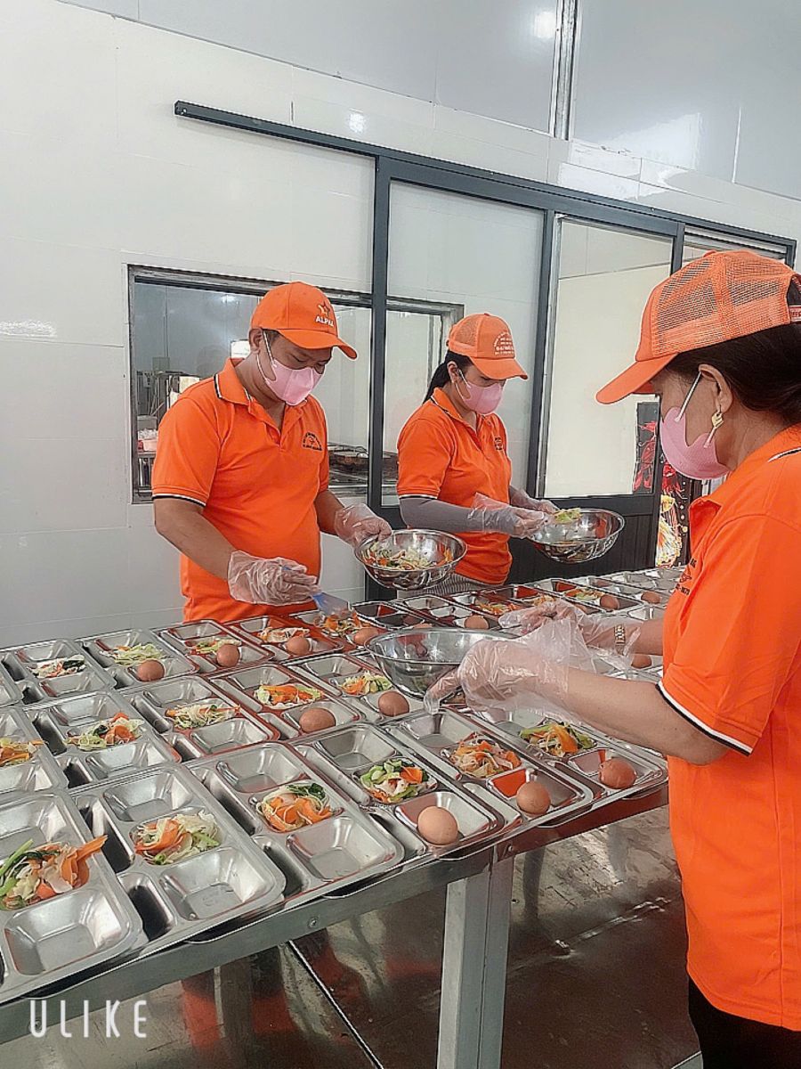 đơn vị cung cấp suất ăn công nghiệp